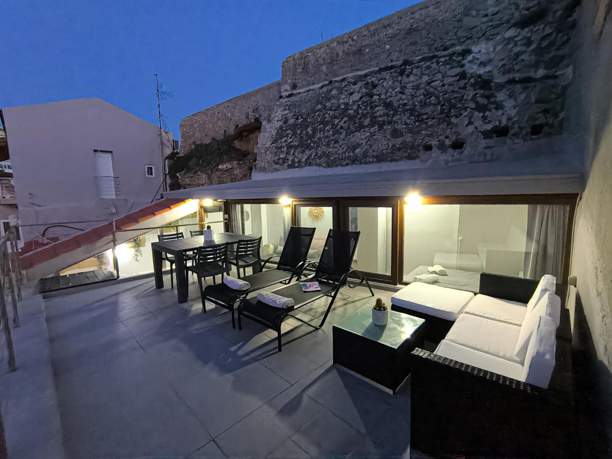 Charming Old Tannery House With Spacious Veranda And Stunning Sea View! Chania  Екстер'єр фото