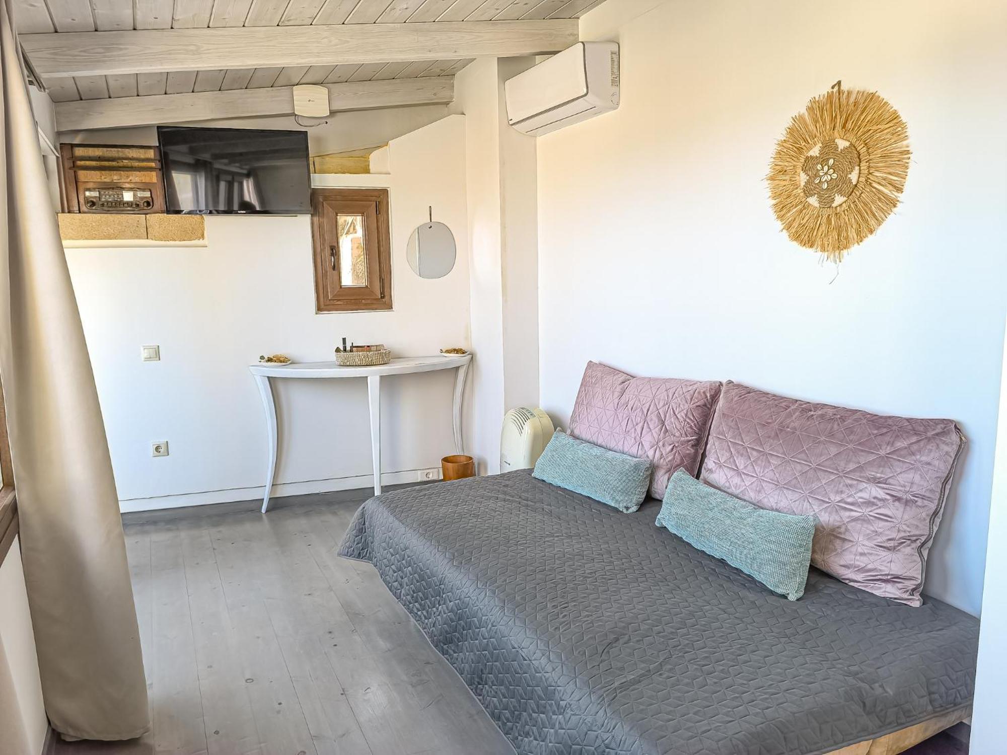 Charming Old Tannery House With Spacious Veranda And Stunning Sea View! Chania  Екстер'єр фото